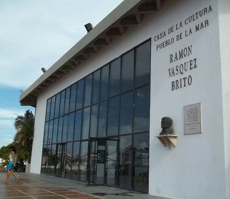 www.vayaalteatro.com